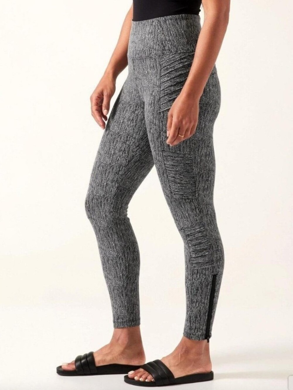 NWOT Athleta Delancey Textured Moto Tight
